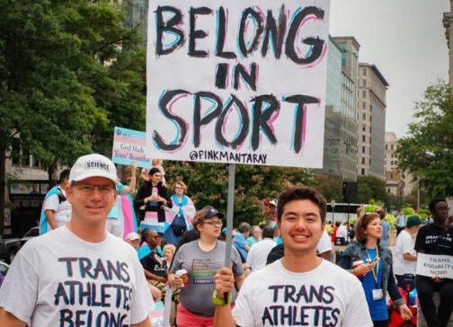 Olympische transgender gewichtheffer benoemd tot ‘sportvrouw van het jaar’