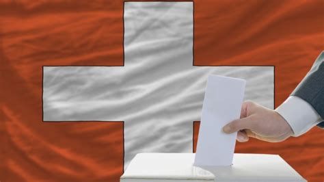Zwitsers mogen stemmen over coronapas