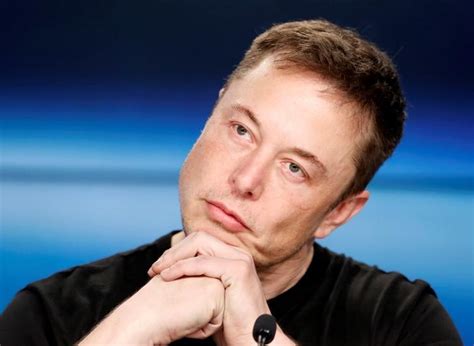 Elon Musk koopt Twitter toch niet. Wat is zijn volgende stap?